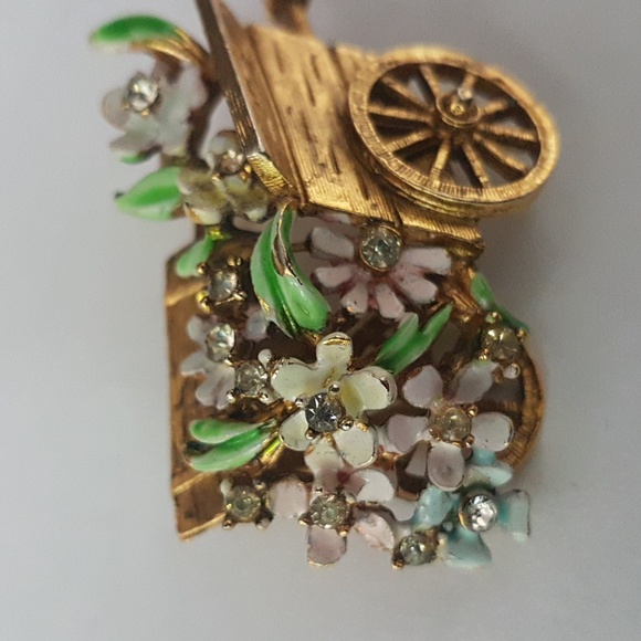 BSK My Fair Lady Flower Cart Brooch - Picture 4 of 5
